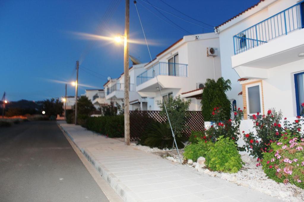 Kavalla Forest Villas Пафос Екстер'єр фото